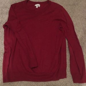 Casual red sweater v neck